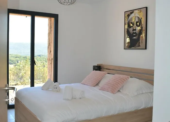 Villa Bergerie En Pierre Piscine Chauffee Sotta