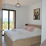 Villa Bergerie En Pierre Piscine Chauffee Sotta