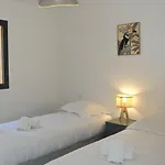 Bergerie En Pierre Piscine Chauffee וילה סוטה
